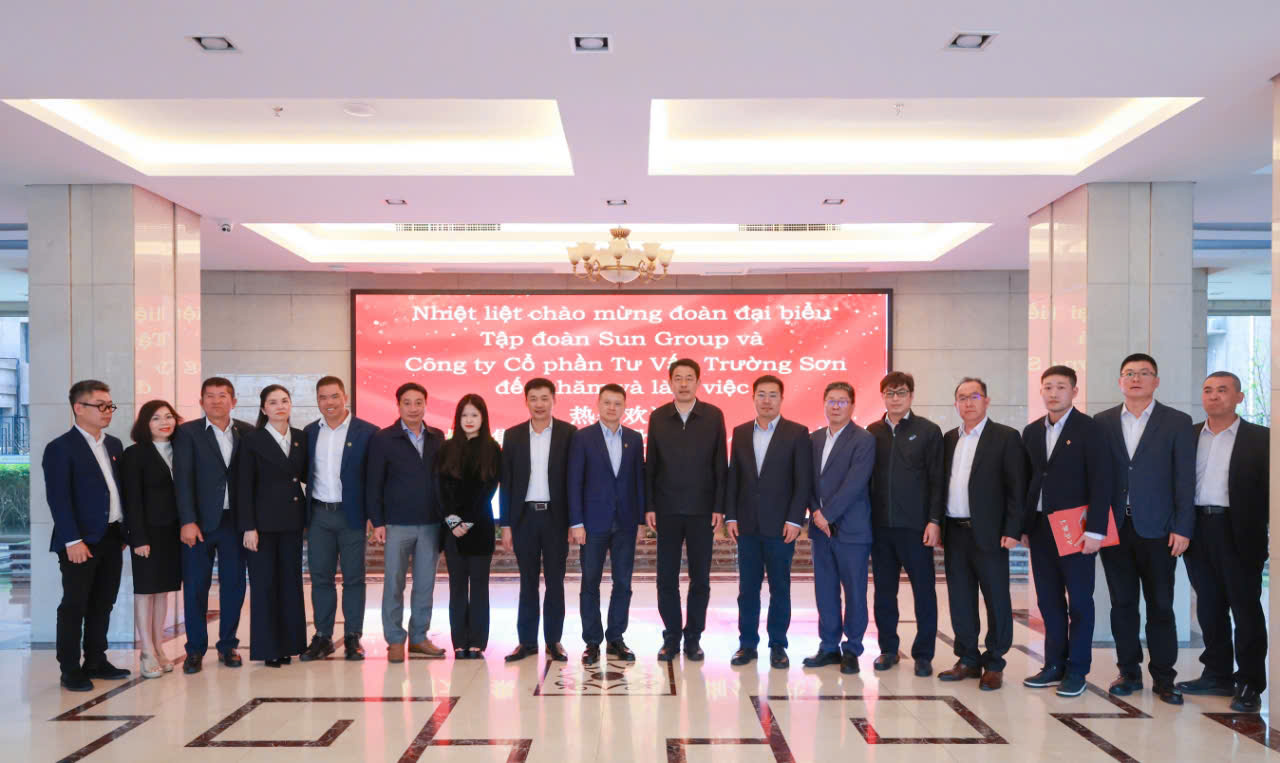 Tập đoàn SunGroup và Tư vấn Trường Sơn làm việc với Tập đoàn Cục 16 Đường sắt Trung Quốc (CRCC16) tại Bắc Kinh